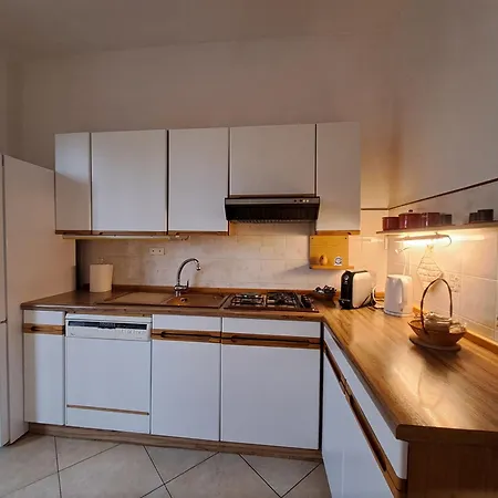 2 Giugno House Bari