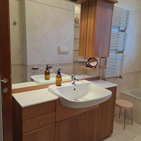 2 Giugno House Apartment *